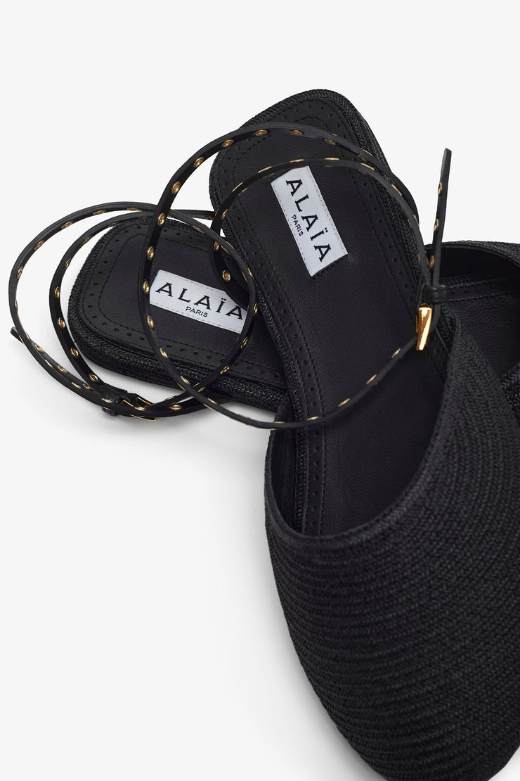 Paper straw black flat sandals