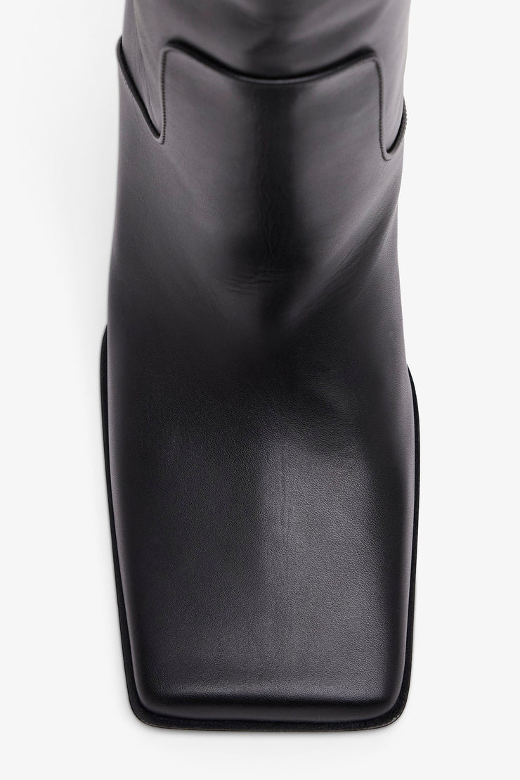 Square 90 black high boots