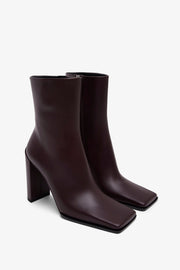 Square 90 brown ankle boots