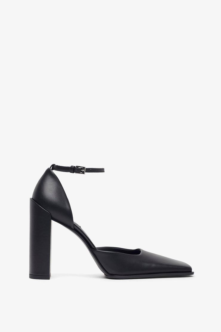 Square 90 black pumps