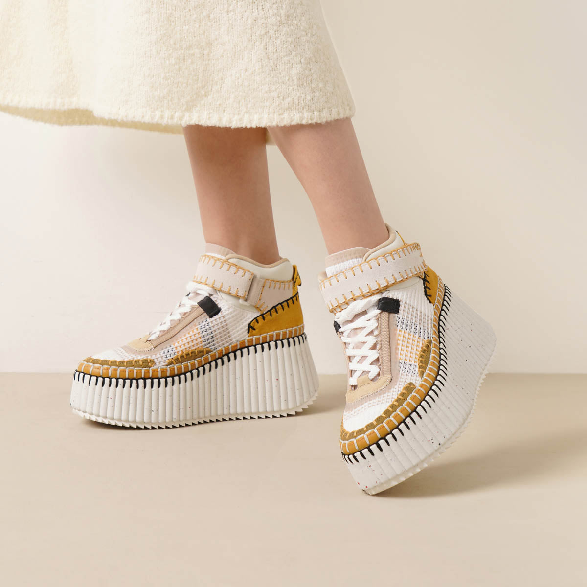 hover