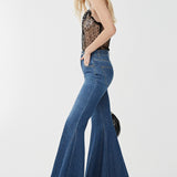 Fluid flare jeans