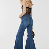 Fluid flare jeans