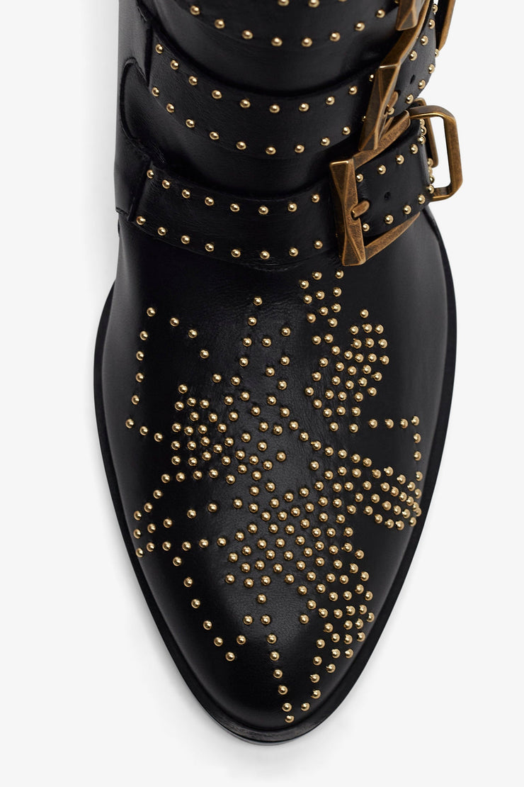 Susan black boots