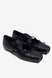 Cassiasticina black leather ballerinas
