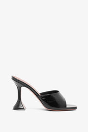 Lupita 95 black leather mules