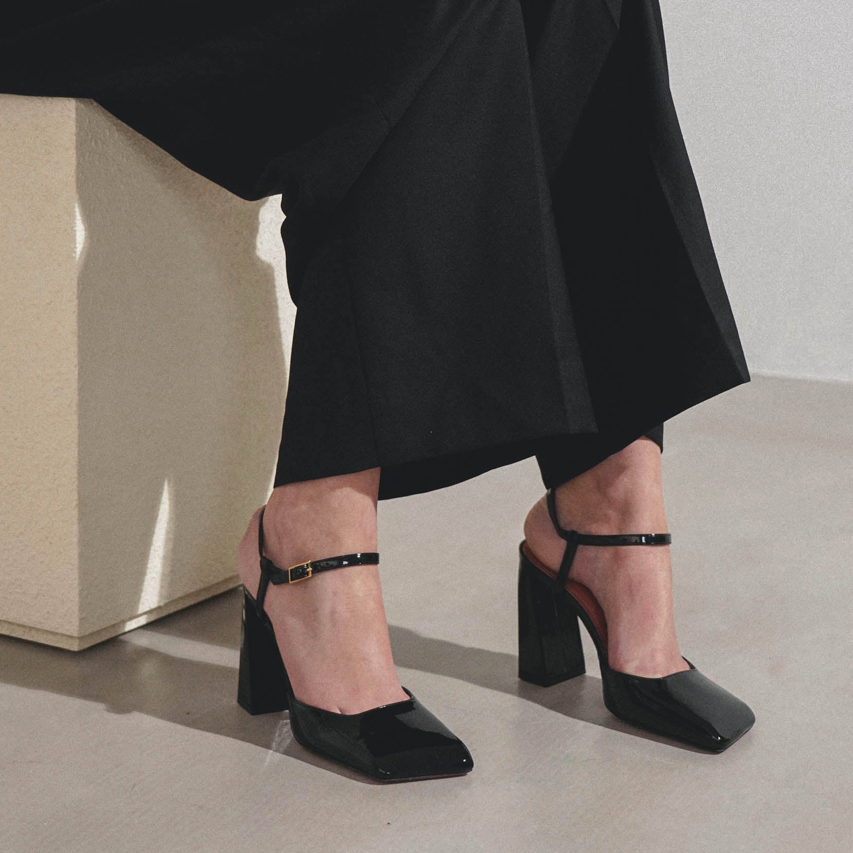 hover