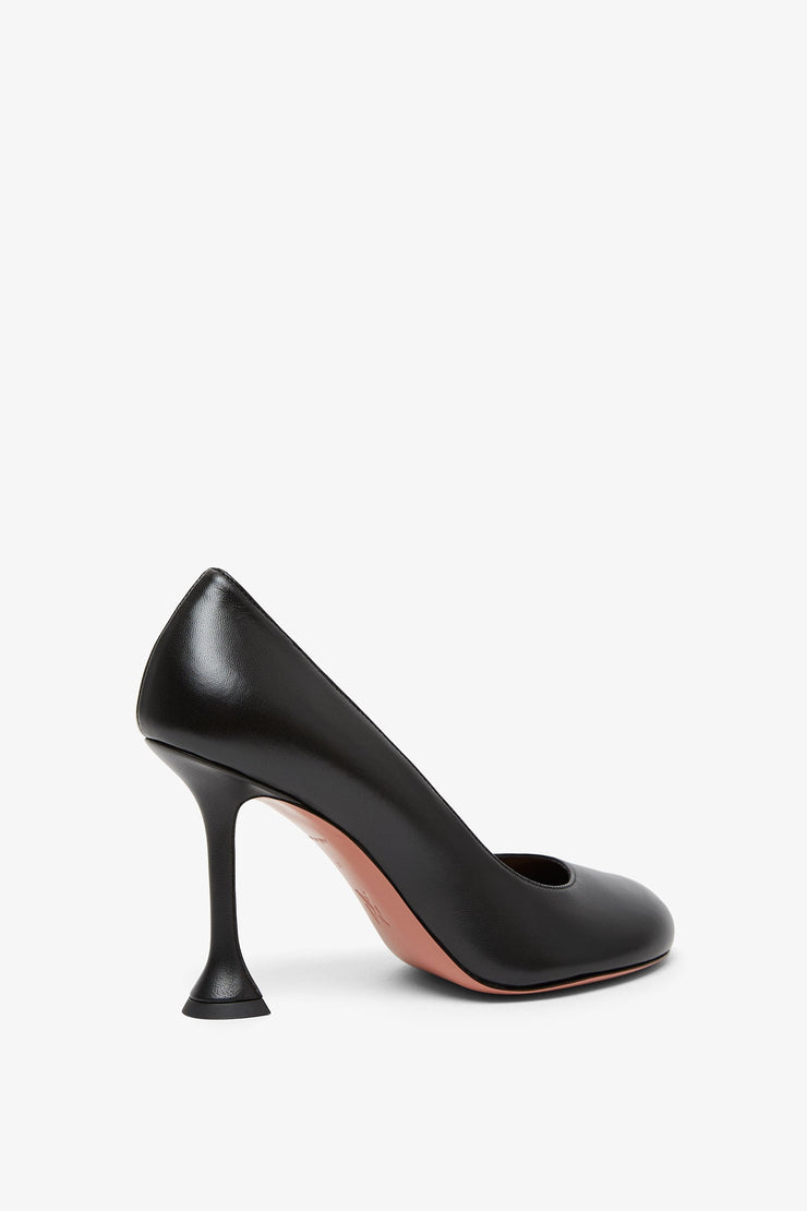 Iris 95 black leather pumps