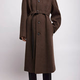 Curve brown shoulder coat