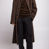 Curve brown shoulder coat