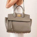 hover