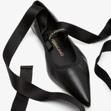 Ankle ribbon black ballet flats