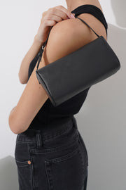 90's black small grain leather bag