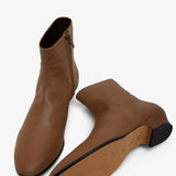 Awar 25 beige ankle boots