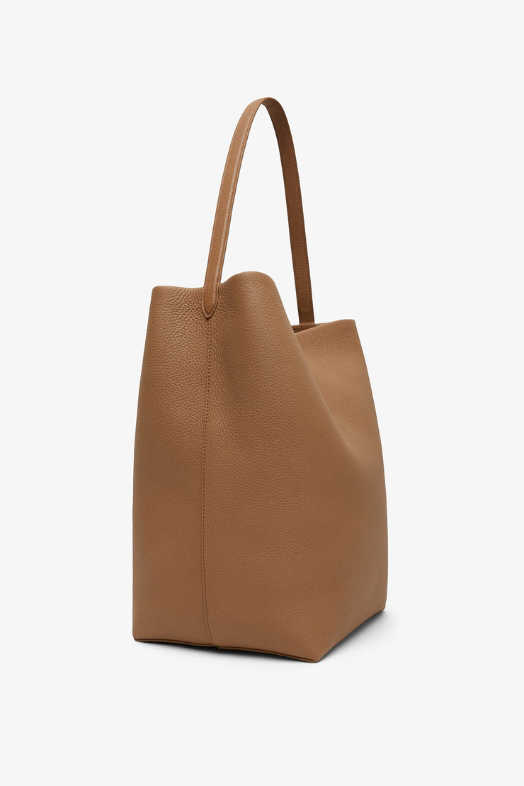 Large N/S park dark taupe tote bag