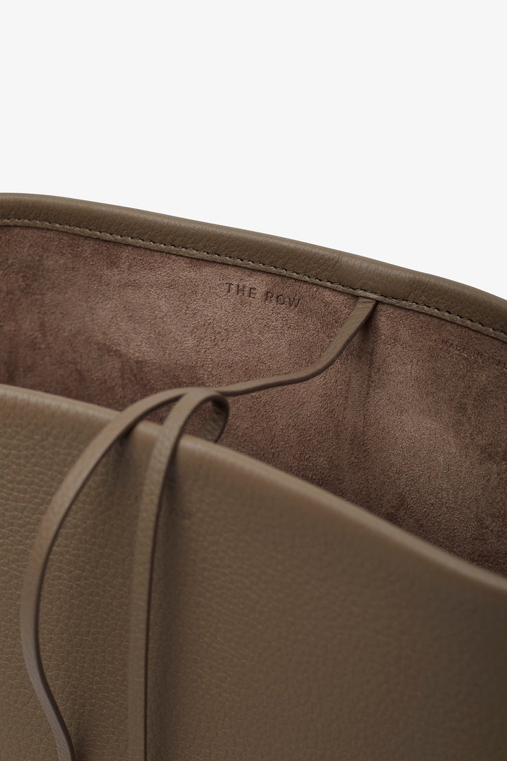 Medium N/S Park taupe tote bag