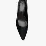 Liisa kitten three black pumps