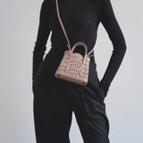 Mina 16 vienne vague beige leather tote bag