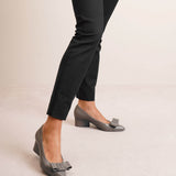 Viva 55 sparrow grey leather pumps
