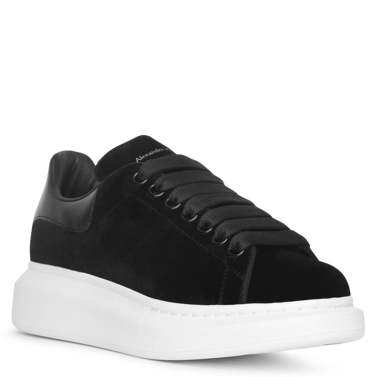 Black velvet classic sneakers