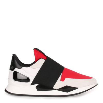 Black and red elastic runner sneaker