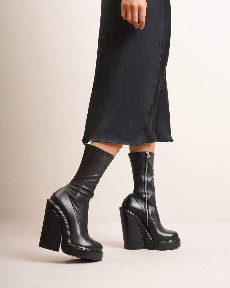 Stretch leather ankle boots