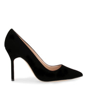 BB105 black velvet pump