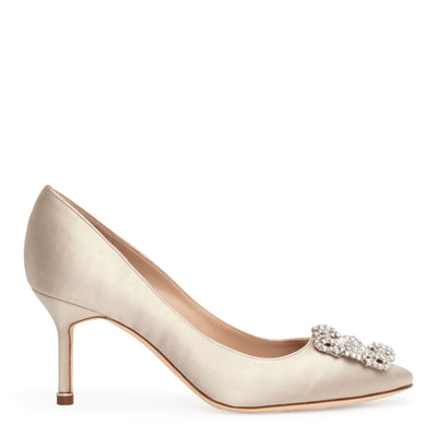 Hangisi 70 pearl silver pumps