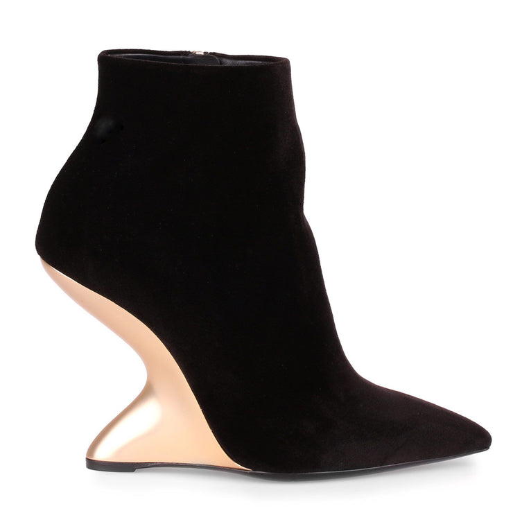 Bolgheriv black velvet runway wedge