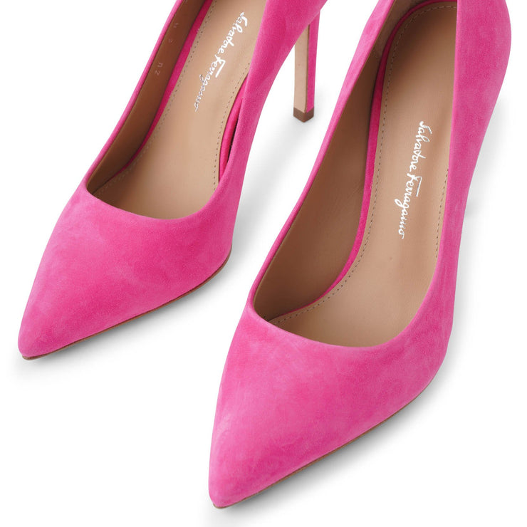 Hot pink 105 suede pumps