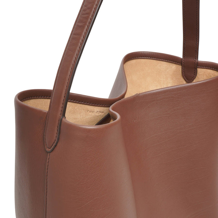 Large N/S Park brown tote bag